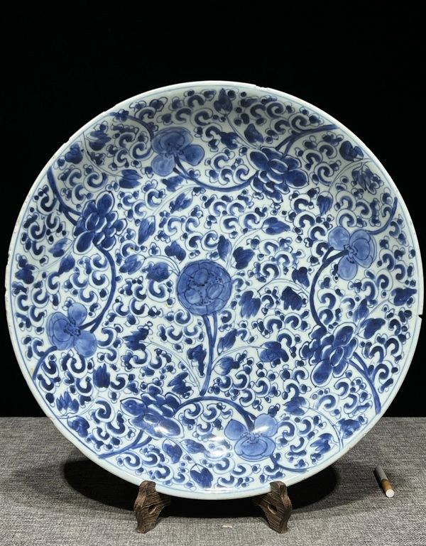 古玩陶瓷青花花卉紋盤拍賣，當前價格4500元