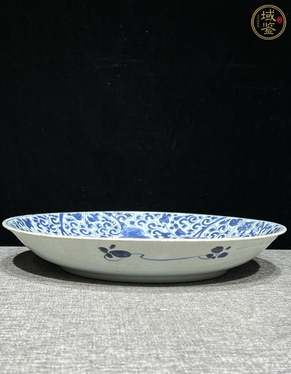 古玩陶瓷青花花卉紋盤真品鑒賞圖