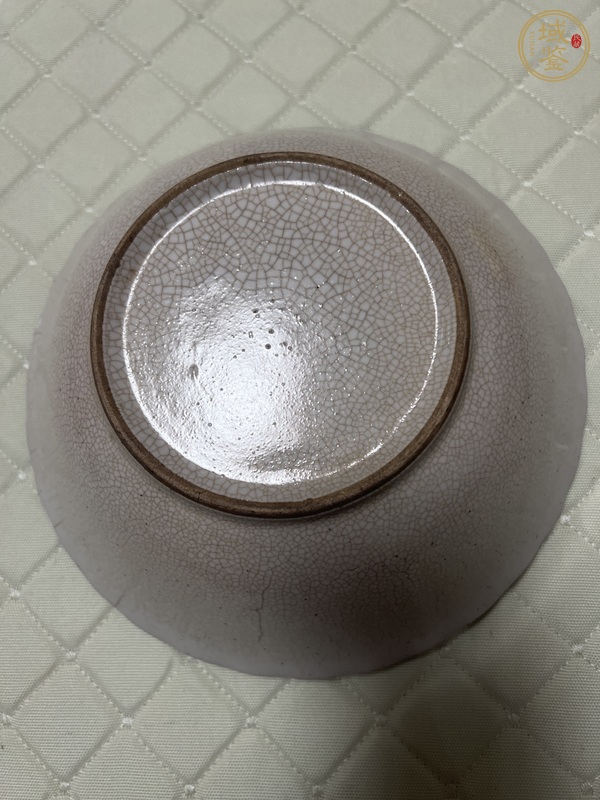 古玩陶瓷哥釉碗真品鑒賞圖