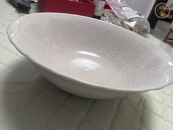 古玩陶瓷哥釉碗真品鑒賞圖