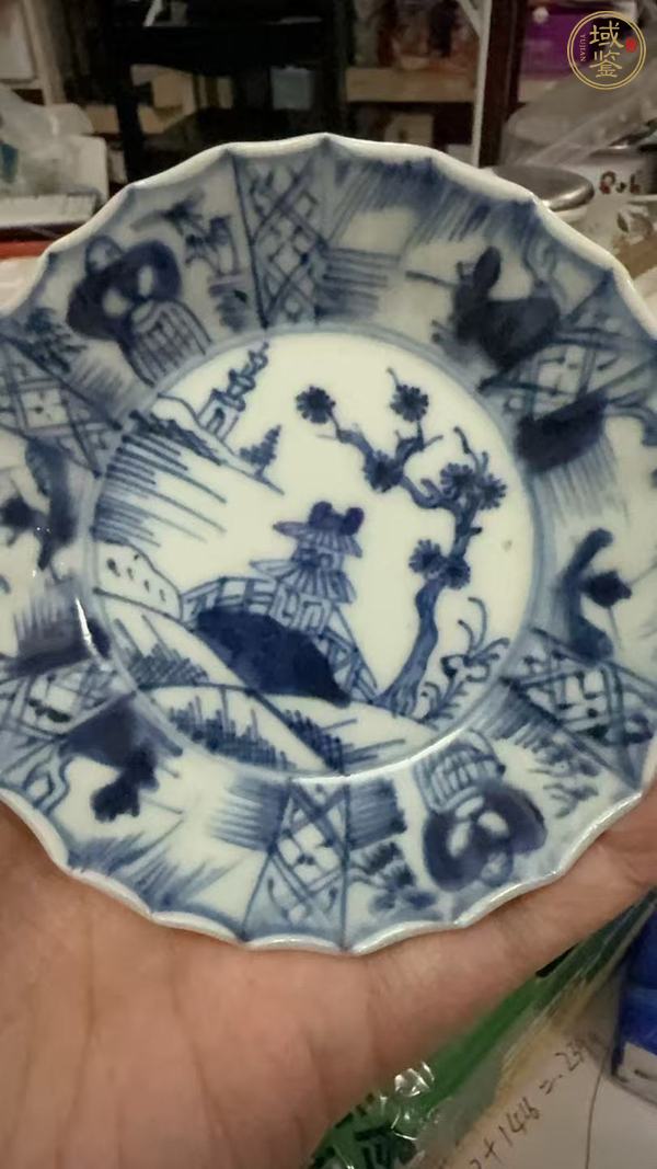 古玩陶瓷青花花口小盤(pán)真品鑒賞圖