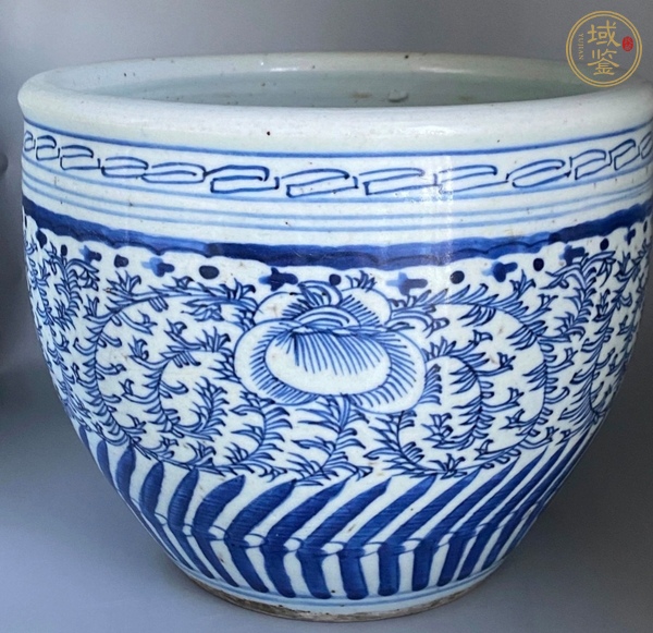 古玩陶瓷青花纏枝花卉紋卷缸真品鑒賞圖