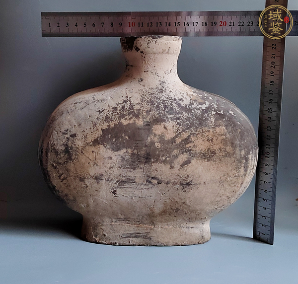 古玩陶瓷灰陶扁壺真品鑒賞圖