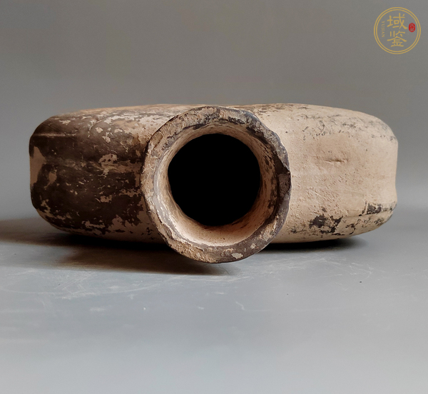 古玩陶瓷灰陶扁壺真品鑒賞圖