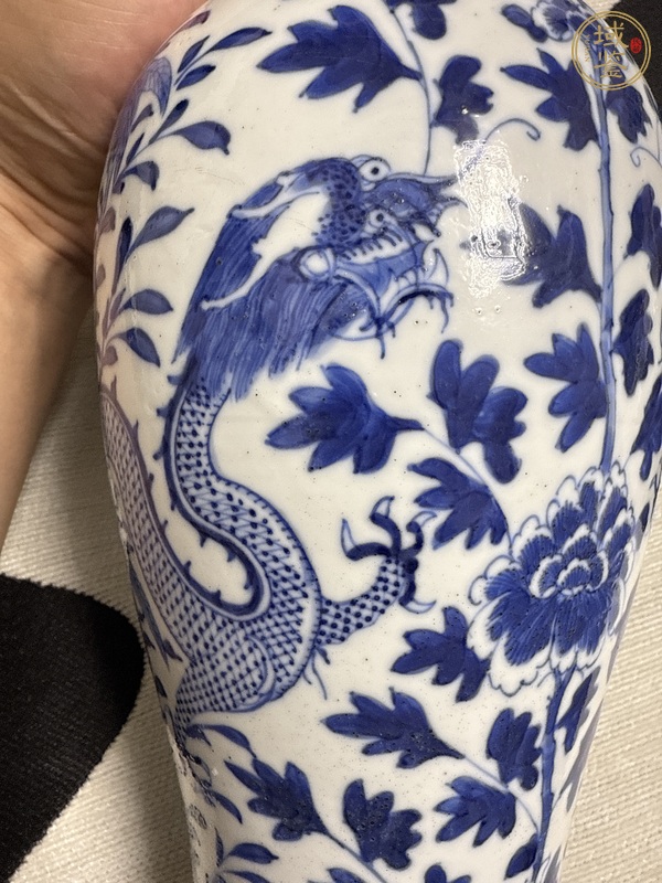 古玩陶瓷清光緒青花穿花龍紋瓶真品鑒賞圖