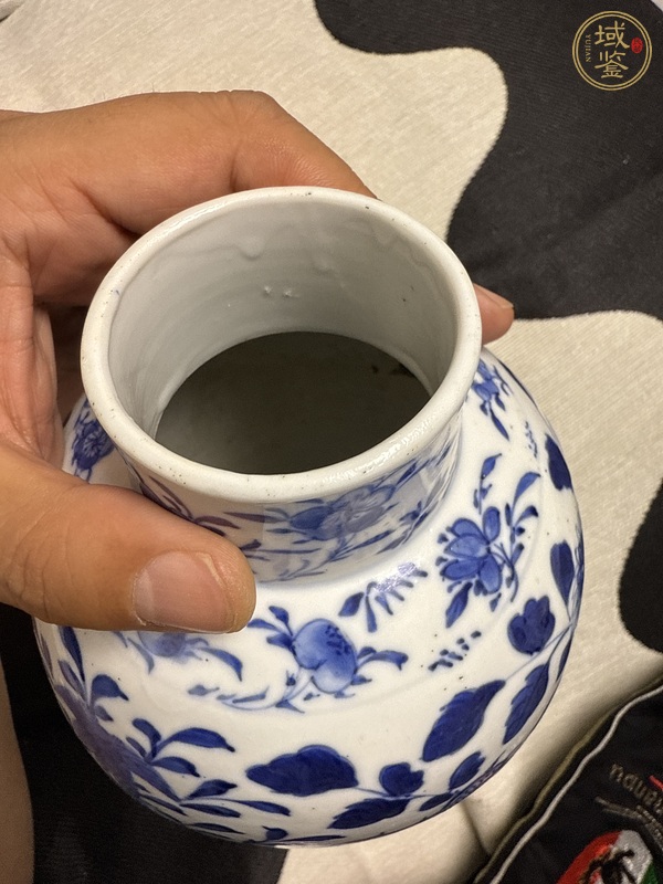 古玩陶瓷清光緒青花穿花龍紋瓶真品鑒賞圖