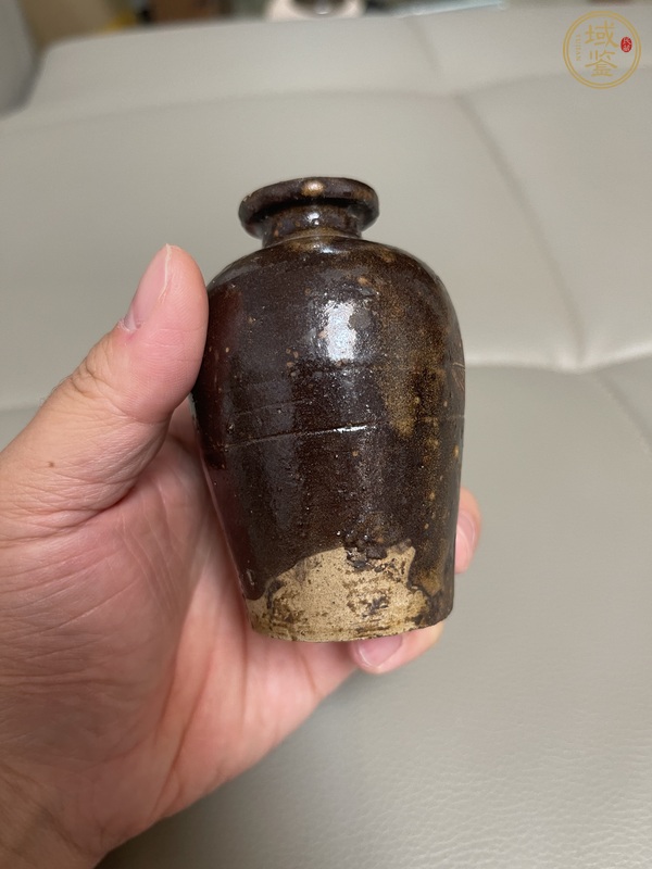 古玩陶瓷醬黑釉小梅瓶真品鑒賞圖
