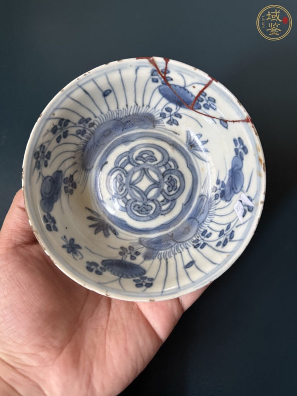 古玩青花盤真品鑒賞圖