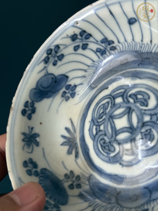 古玩陶瓷青花盤真品鑒賞圖