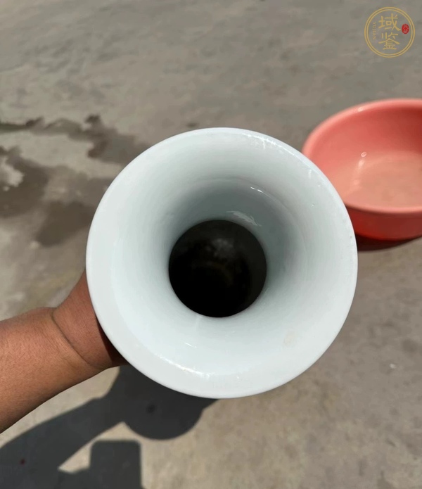 古玩陶瓷人物紋粉彩觀音瓶真品鑒賞圖