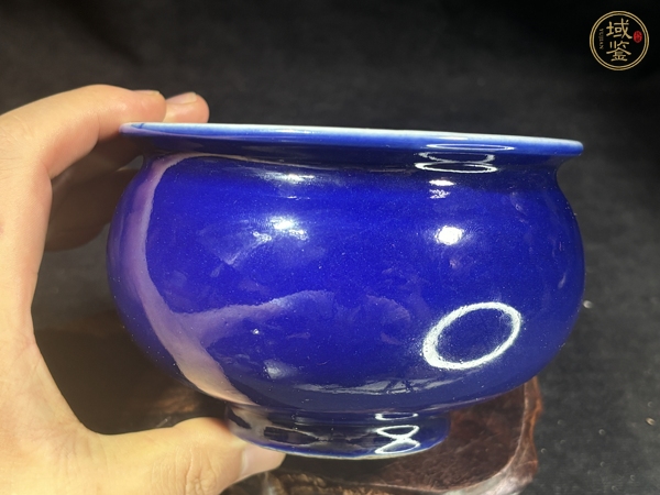 古玩陶瓷霽藍釉香爐真品鑒賞圖