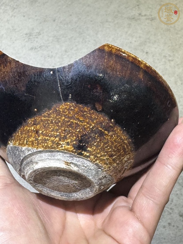 古玩陶瓷吉州窯窯變釉茶盞真品鑒賞圖