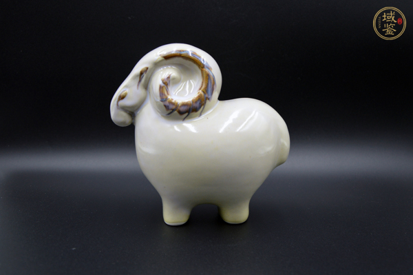 古玩陶瓷磁州窯羊塑像真品鑒賞圖