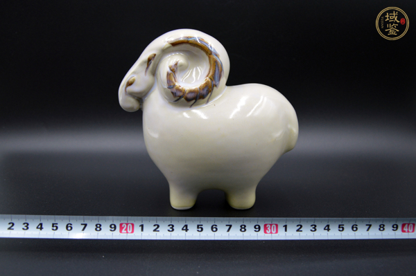 古玩陶瓷磁州窯羊塑像真品鑒賞圖