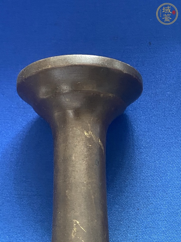 古玩銅花瓶真品鑒賞圖