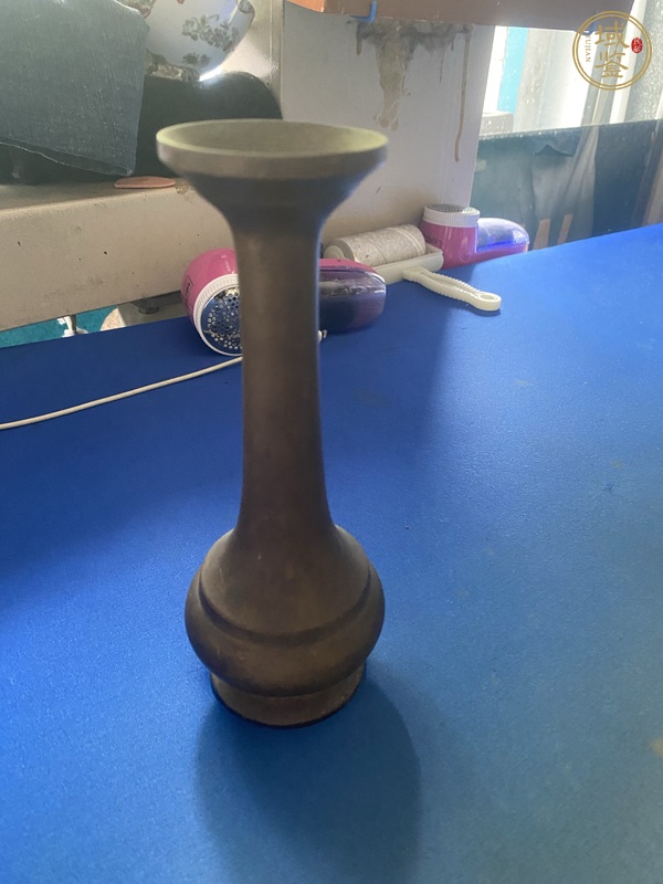 古玩銅器銅花瓶真品鑒賞圖