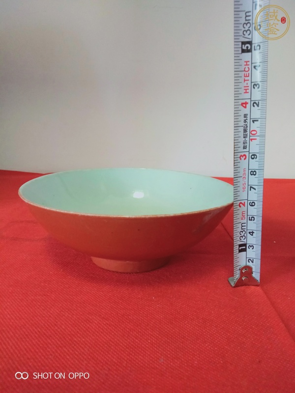 古玩陶瓷珊瑚紅釉碗真品鑒賞圖
