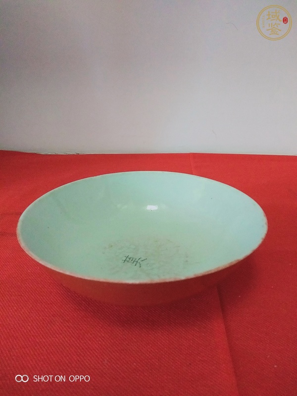 古玩陶瓷珊瑚紅釉碗真品鑒賞圖