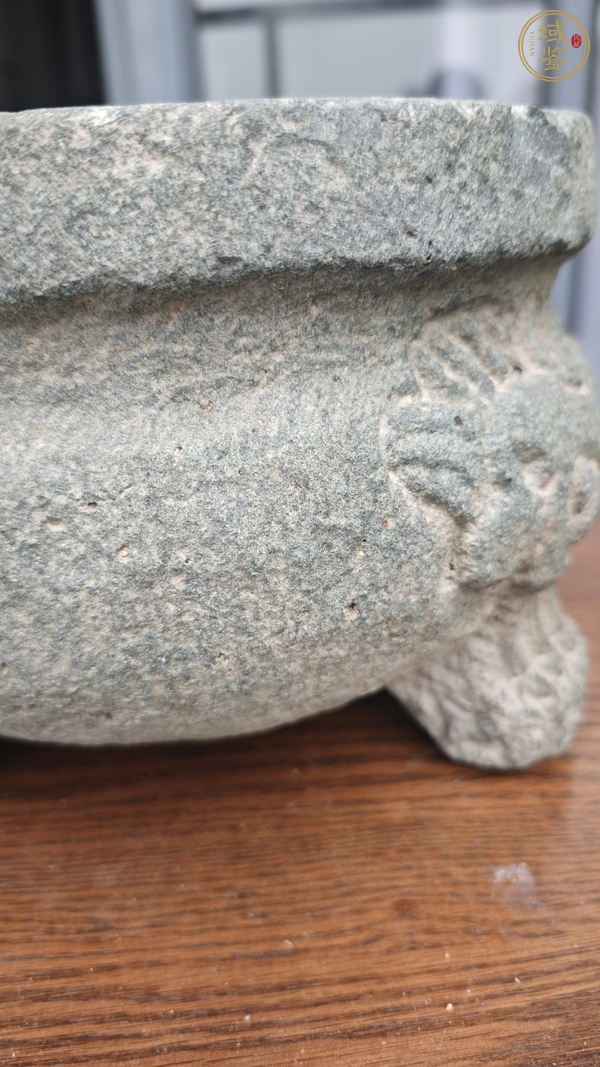 古玩雜項(xiàng)石頭三足獸面爐真品鑒賞圖