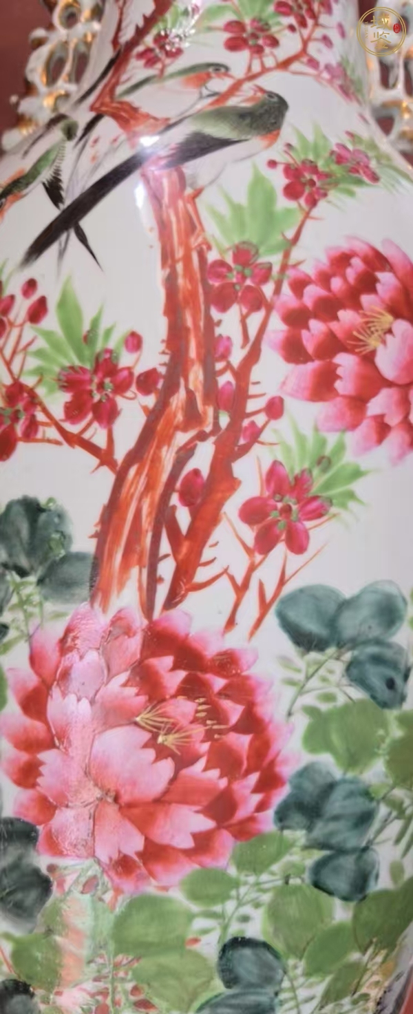 古玩陶瓷淺絳彩花鳥紋雙耳瓶真品鑒賞圖