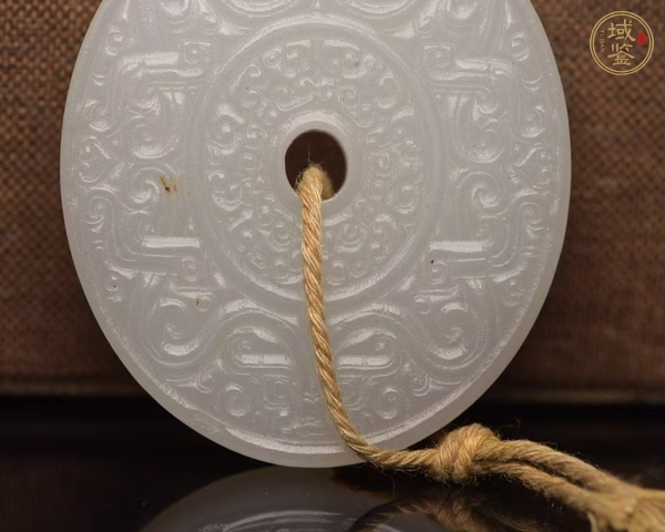 古玩玉器做舊仿古“獸面紋玉璧”真品鑒賞圖