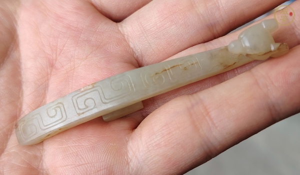 古玩玉器和田玉帶鉤真品鑒賞圖