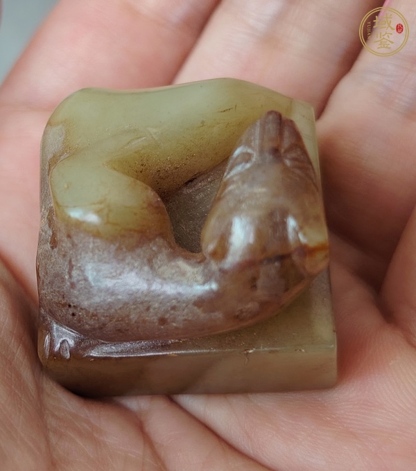 古玩玉器仿古玉雕獸扭印真品鑒賞圖