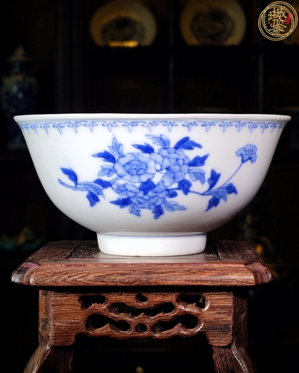 古玩陶瓷青花碗真品鑒賞圖
