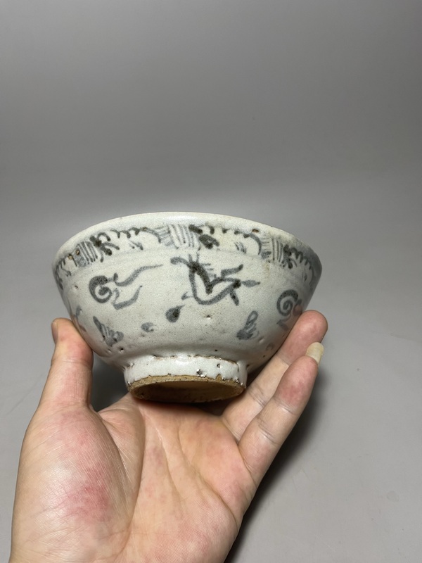 古玩陶瓷明代青花海馬圖碗拍賣,當前價格600元