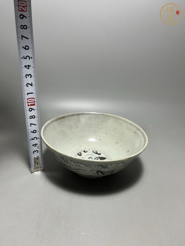 古玩陶瓷青花海馬圖碗真品鑒賞圖