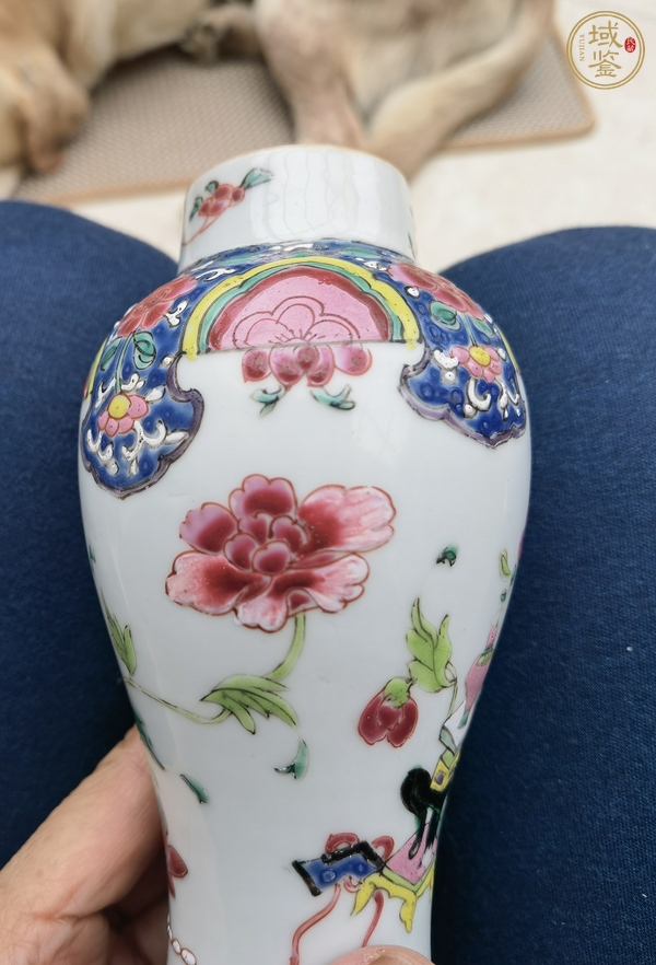 古玩陶瓷雍正粉彩瓶真品鑒賞圖