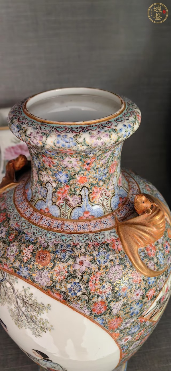 古玩陶瓷粉彩人物瓶真品鑒賞圖