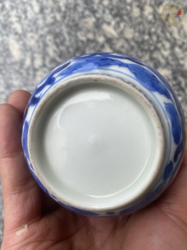 古玩陶瓷青花杯真品鑒賞圖