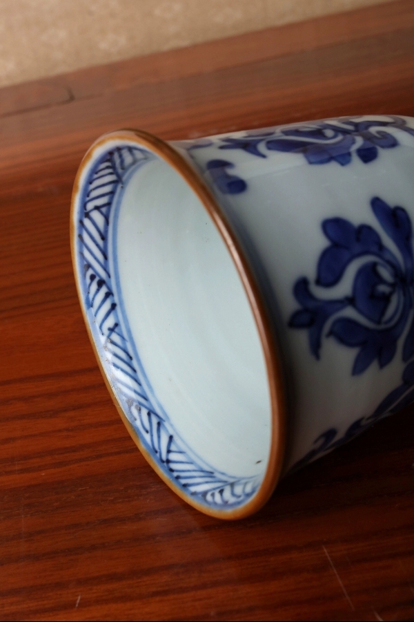 古玩陶瓷康熙青花鐘式杯拍賣,當前價格16800元