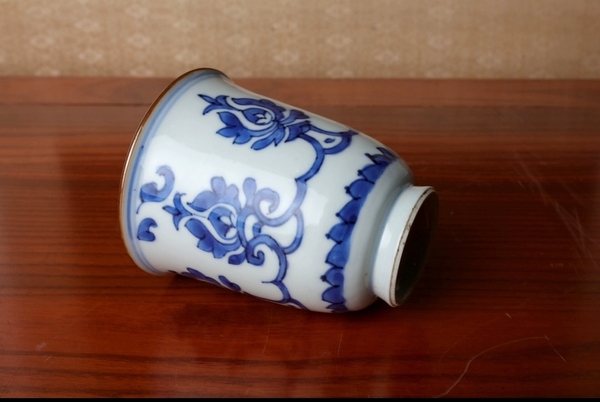 古玩陶瓷康熙青花鐘式杯拍賣,當前價格16800元