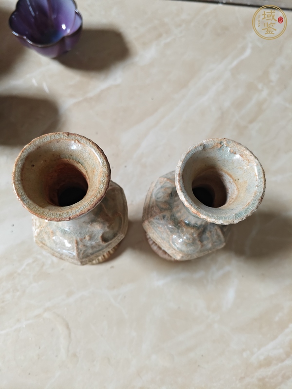 古玩陶瓷云市窯青白釉盤口瓶真品鑒賞圖