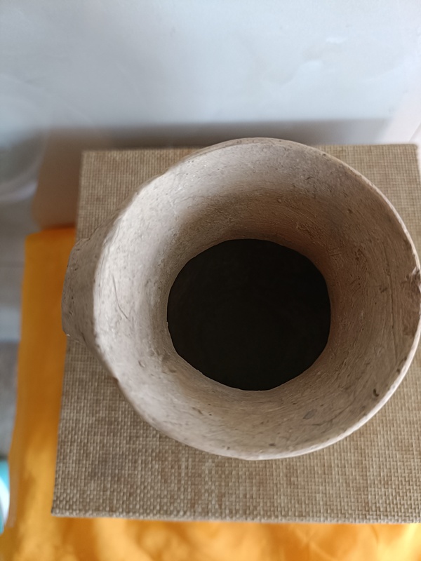古玩陶瓷館藏級4300年前齊家文化單耳陶壺拍賣，當(dāng)前價格1880元