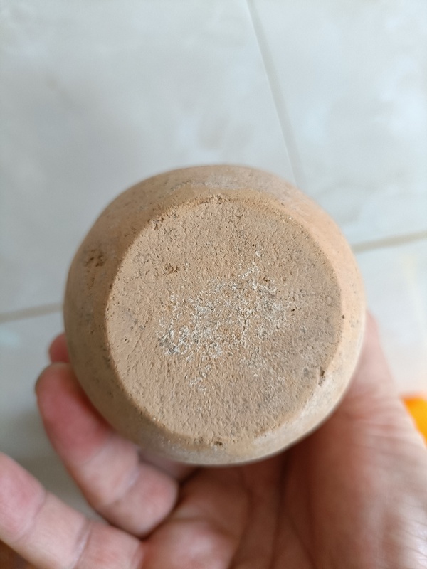 古玩陶瓷館藏級4300年前齊家文化單耳陶壺拍賣，當(dāng)前價格1880元