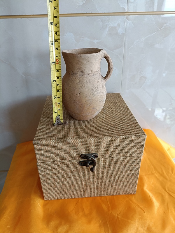 古玩陶瓷館藏級4300年前齊家文化單耳陶壺拍賣，當(dāng)前價格1880元