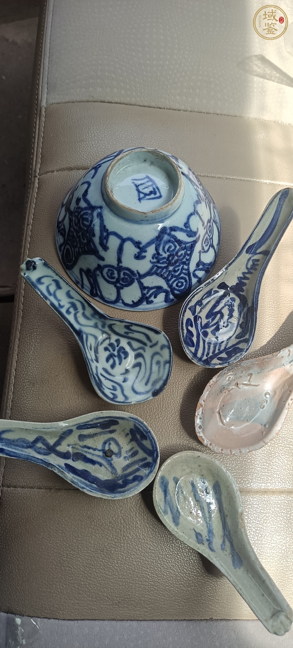 古玩陶瓷青花湯勺真品鑒賞圖