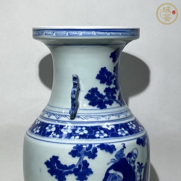 古玩陶瓷青釉福祿壽人物紋雙耳瓶真品鑒賞圖