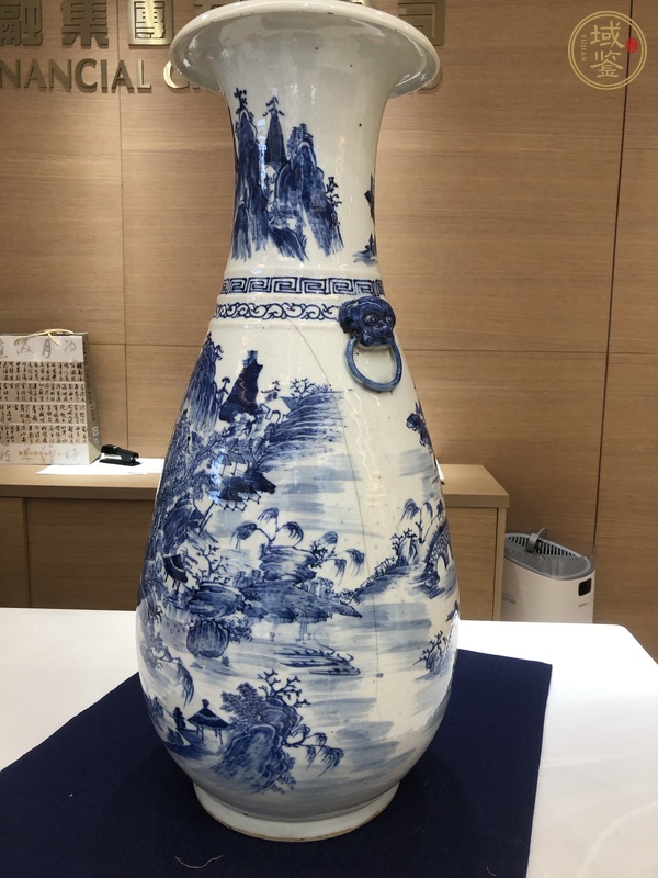 古玩陶瓷 雙鋪首青花瓶真品鑒賞圖
