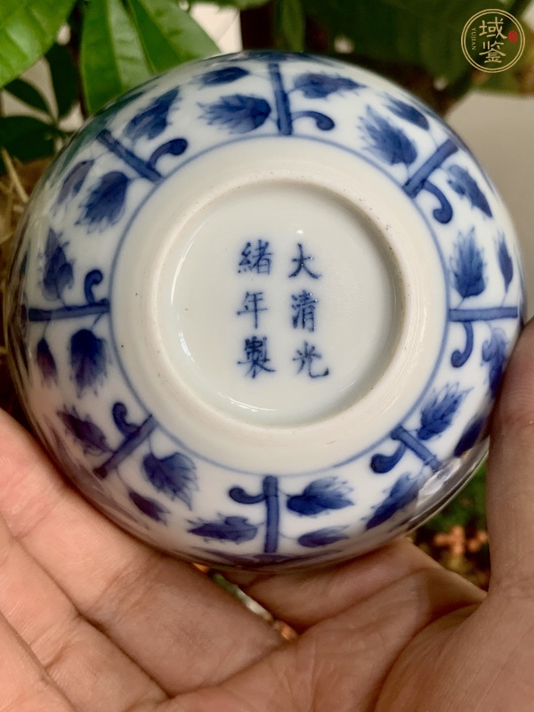 古玩陶瓷青花杯真品鑒賞圖