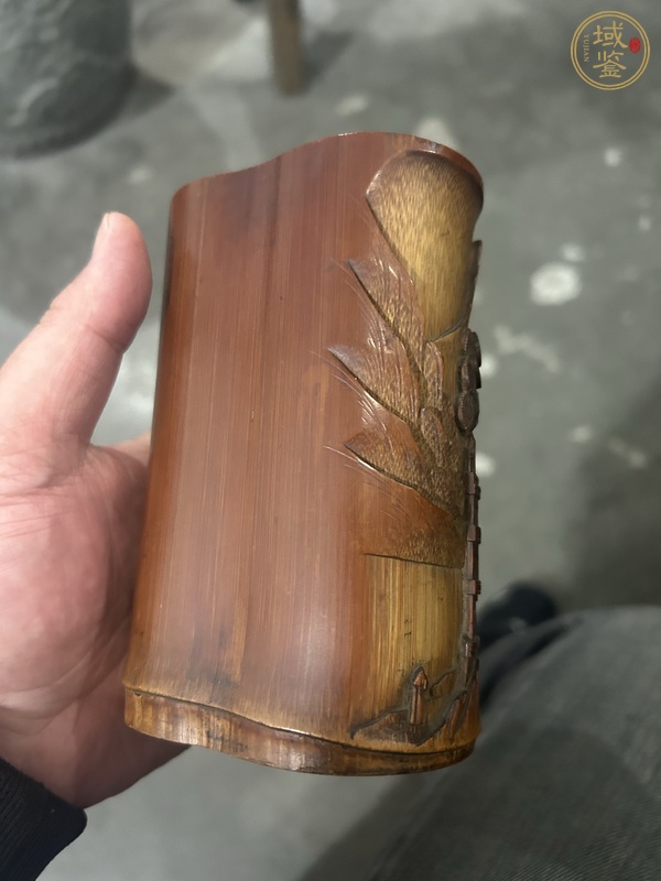 古玩雜項竹雕筆筒真品鑒賞圖