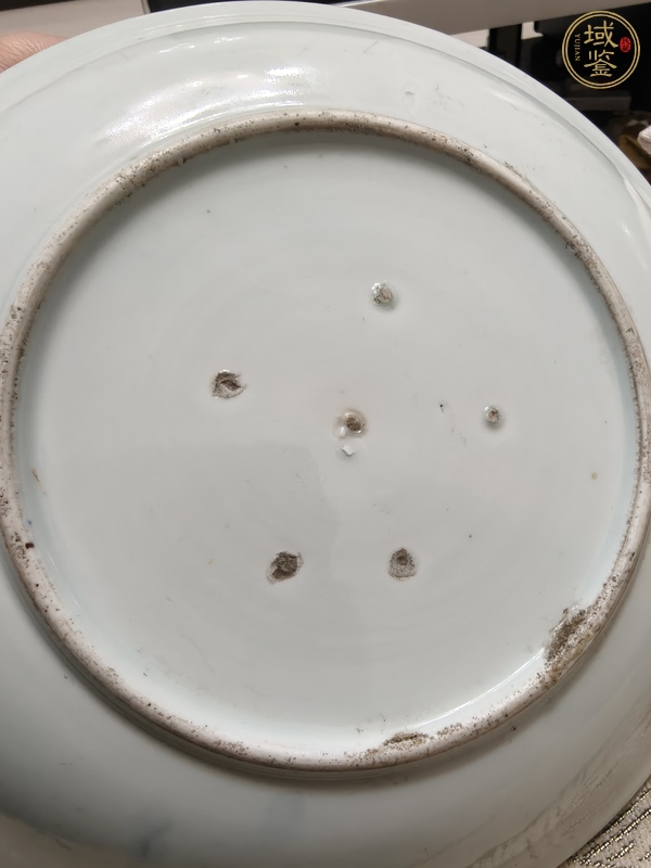 古玩陶瓷山水紋青花盤真品鑒賞圖