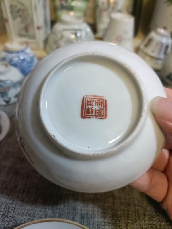 古玩陶瓷晚清粉彩花卉紋盤拍賣，當(dāng)前價(jià)格3888元