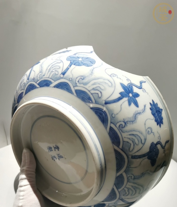 古玩陶瓷青花荷蓮紋墩式碗，注意品相真品鑒賞圖