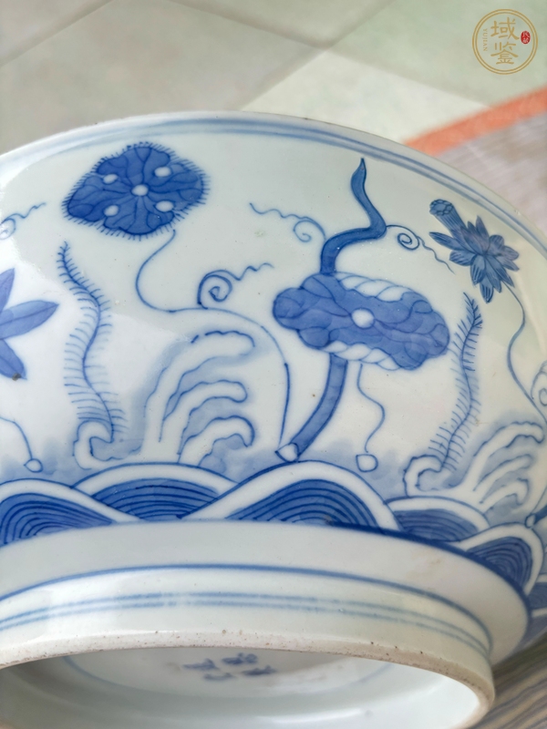 古玩陶瓷青花荷蓮紋墩式碗，注意品相真品鑒賞圖