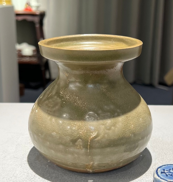 古玩陶瓷兩晉南北朝越窯青瓷盤口壺拍賣，當(dāng)前價(jià)格12000元