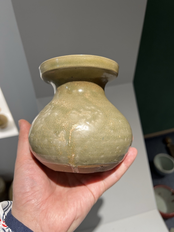 古玩陶瓷兩晉南北朝越窯青瓷盤口壺拍賣，當(dāng)前價(jià)格12000元
